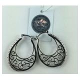 Fuchsia crystal hoop earrings platinum bond