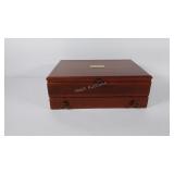 Oneida, Silverware chest