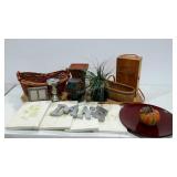 Group of home decor, seller code 61