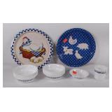 Coreile dishes, with 2 metal trays