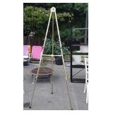 Brass finish Art Work Easel