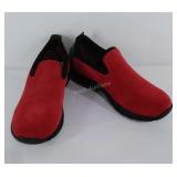 Pair of Ladies new in box,, Lands End slip on