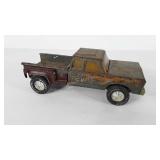 Nylint farm truck, has damage to back side, 11"