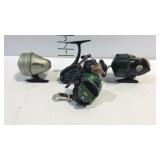 Four fishing reels, Johnson skipper 125, Johnson