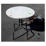 Outdoor Table, metal legs, 24" round wood top