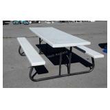 Lifetime Picnic Table, poly Folding type with