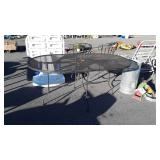 Outdoor Table 66" oval wire mesh top