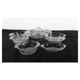 Glassware, pyrex and anchor hocking bowls, pie