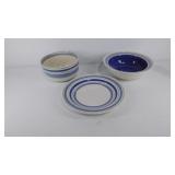 Pfaltzgraff serving pieces, 2 bowls and round