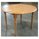 Round drop leaf table, 39" diameter