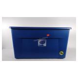 Empty tote with lid does have wheels on the