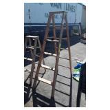 Bauer 6ft Wood Step Ladder