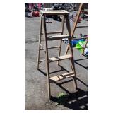 Old 4ft Wood Step Ladder