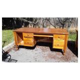 Wood Desk, solid wood made so reclaim for wood,