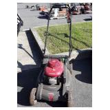 Honda HRX 217 Self Propelled Pushmower,