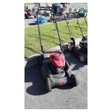 Honda HRX 217 Self Propelled Pushmower,