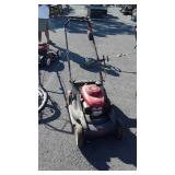 Honda HRX 217 Self Propelled Pushmower,