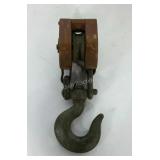 Wooden pulley system with iron hook