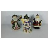 Holiday decor, 2 different style Santas, candle