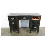 Desk, needs work, one drawer is missing and