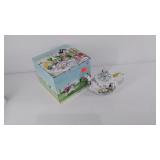 Alice in Wonderland teapot with original box