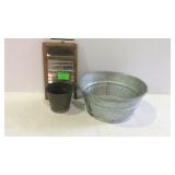 Childs play size Washtub lot. 6" washtub with