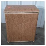 Cloth Hamper nice condition