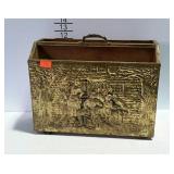 Molded brass magazine rack.15"×6"×12".