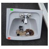 porcelain sink 19" long