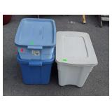 Group of storage totes