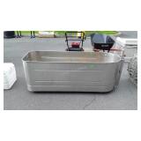 Whirl pool bath tub 65" long