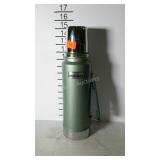 Aladdin Stanley thermos. One quart size.