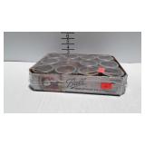 Case of 12 ball jelly jars, 4 oz, has rings but