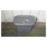 STERILITE 18 gallon tote with lid.