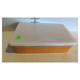 Temptations rectangular baking dish with storage