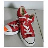 Red Converse ALL STAR,  low tops. Size 3.
