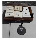 Box flat of rapid garnet discs