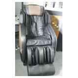 BROOKSTONE full body massage chair. Tested and