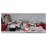 Holiday decor, includes note pads, quilted throw,