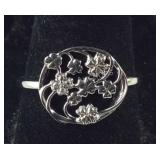 Size 8 diamond accent clover ring platinum over