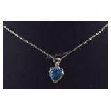 Silvertone necklace 18in
