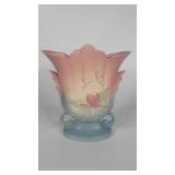 Hull Pottery Magnolia matte vase, USA- 1 8 1/2"