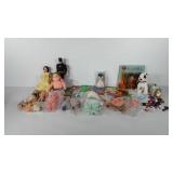 Toy group, includes Apple blossom White House