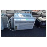 Magnavox Window Air Conditioner 8,000. Btu,