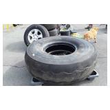 Equipment Tire, Yokohama RadialRR41, Industrial,