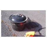 Canner Cooker pot, plus 2 firepit cooking racks