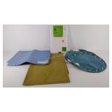 Tablecloth 60"×84", and three sets of place mats