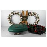 Holiday decor, includes wreath box, Christmas
