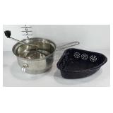 Kitchenwares, flour sifter and enameled corner