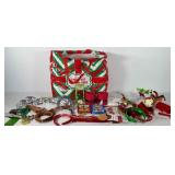 Christmas group, includes reusable bag, head